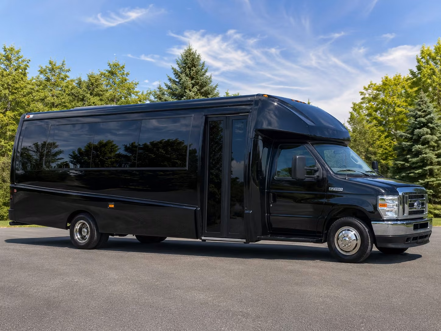 15 passenger minibus