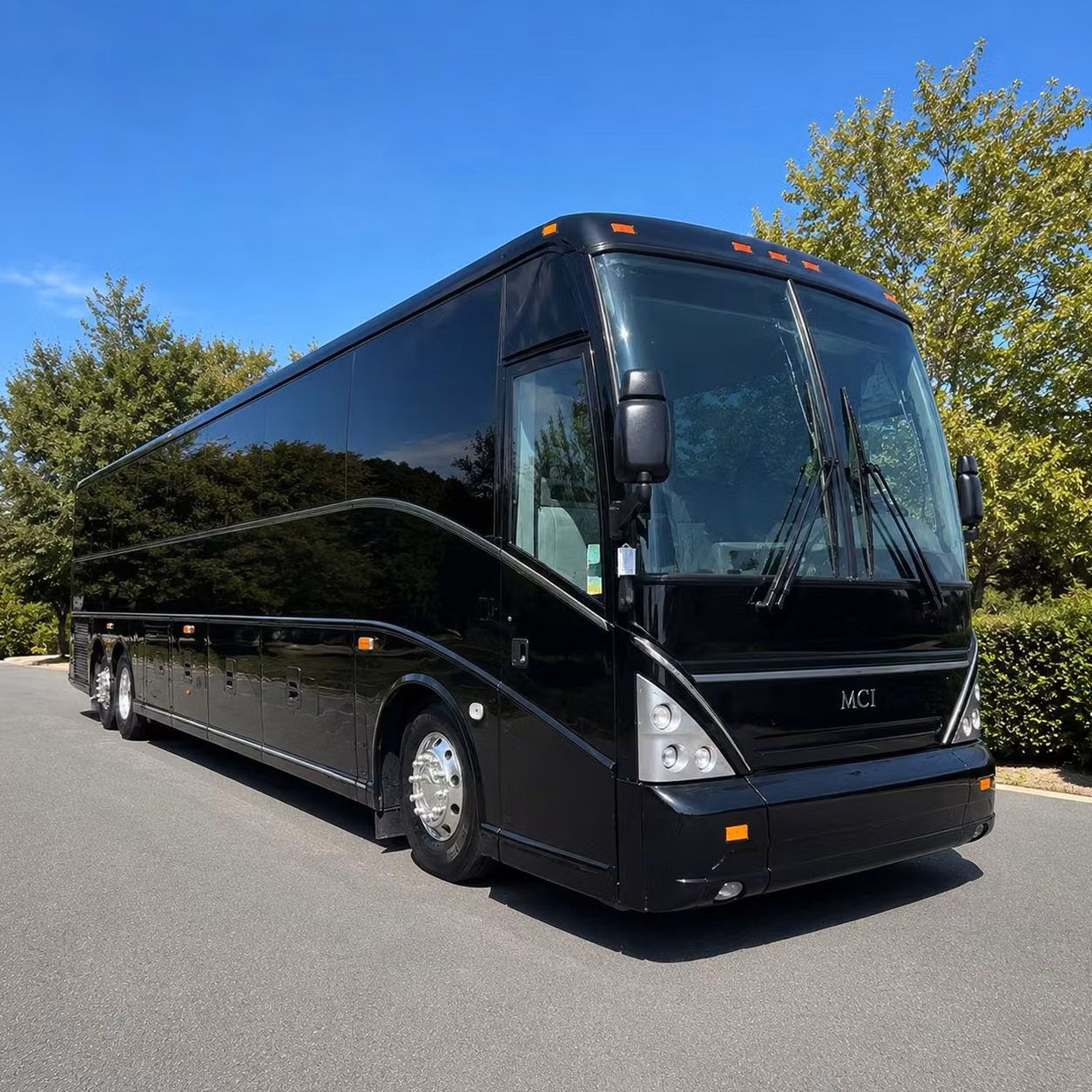 bellflower corporate event and employee shuttle bus rentals