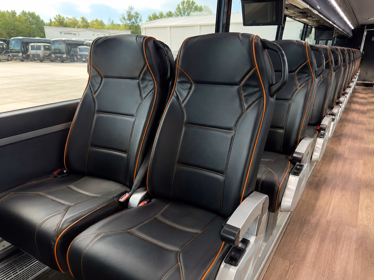 charter bus transportation to dodger stadium and sofi stadium from bellflower